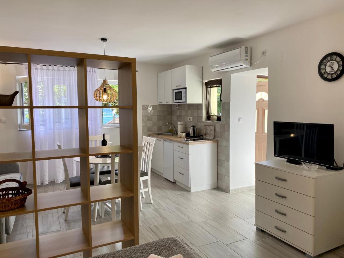 Apartments Nik Котор Екстериор снимка